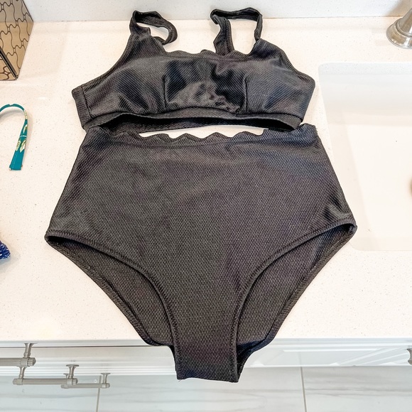2 piece high wastes bikini - Picture 1 of 1